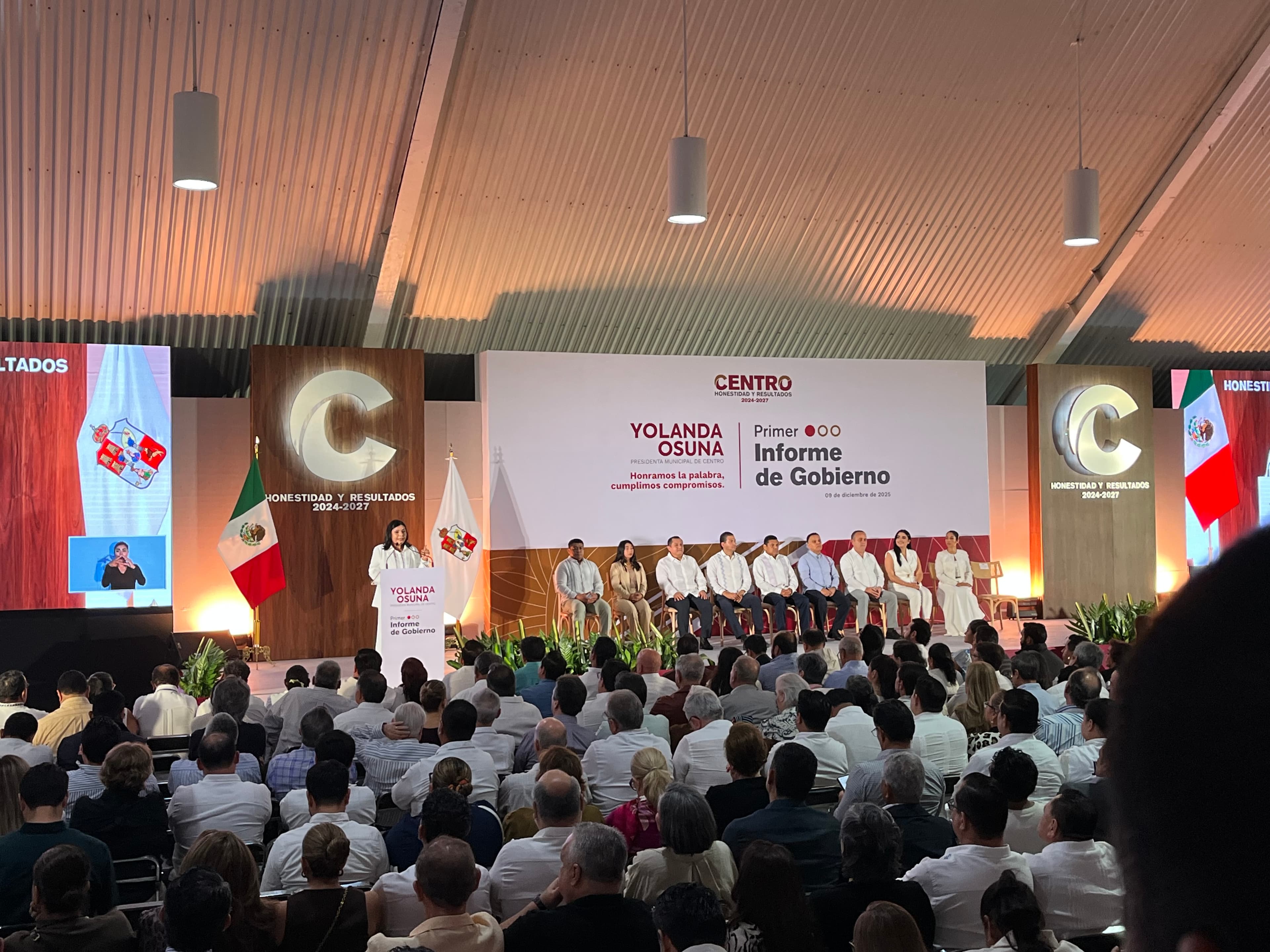 Finanzas sanas y Seguridad destaca Osuna Huerta en primer informe de gobierno