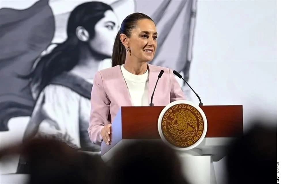 'Regaña' Sheinbaum a morenistas por lujos