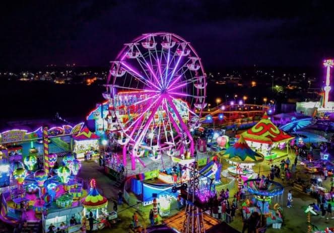 Gastan tabasqueños entre 500 a 3,000 pesos en la Feria Tabasco