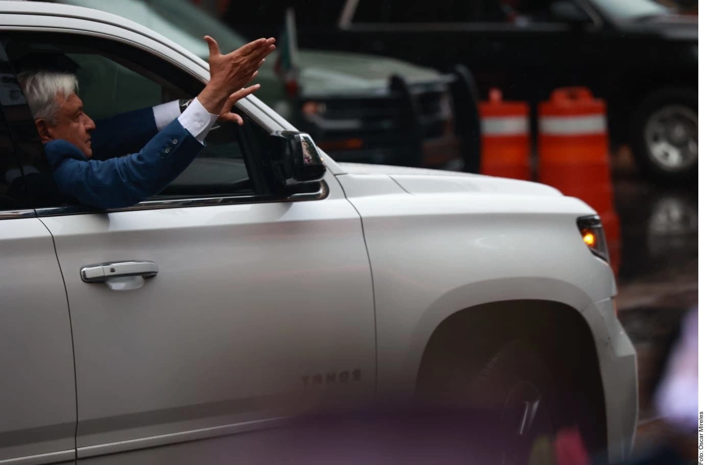 Abandona AMLO Palacio... y llega a casa en Tlalpan