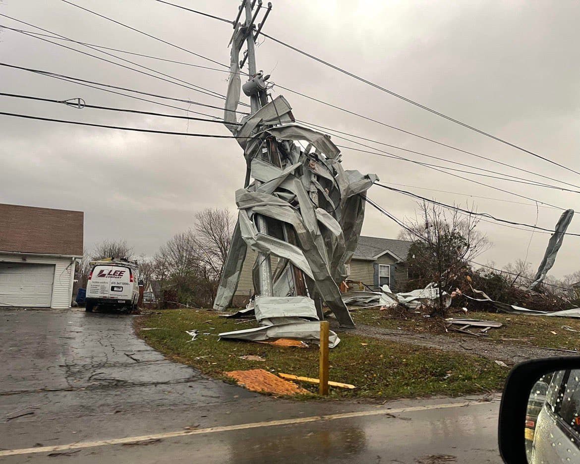 Tornado destruye tres ciudades de Nashville