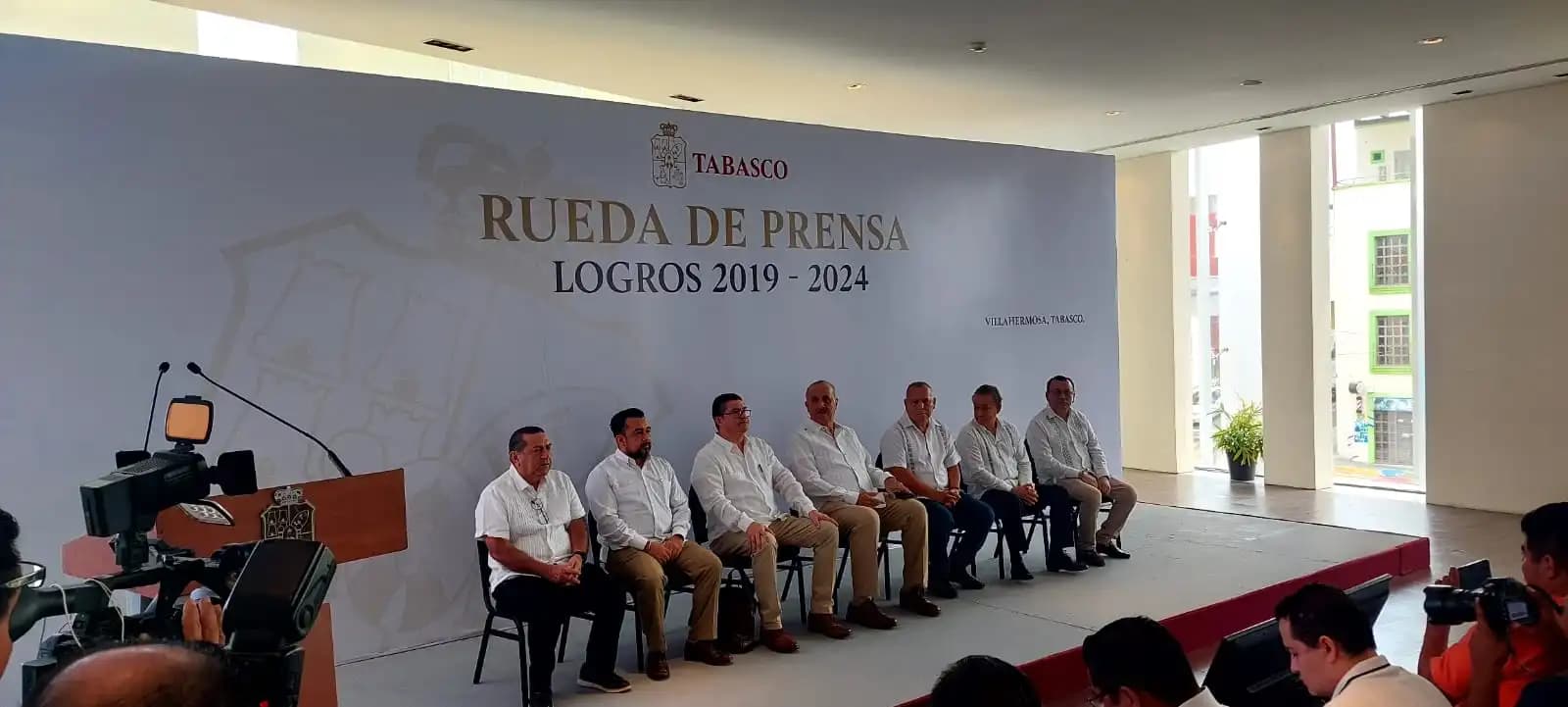 No se puede condonar impuesto a maestros: de la Vega Asmitia