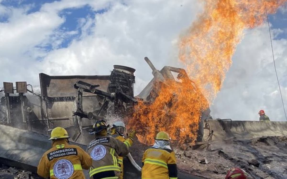 Suman 6 muertes por explosión de Pipa, 25 en condición grave
