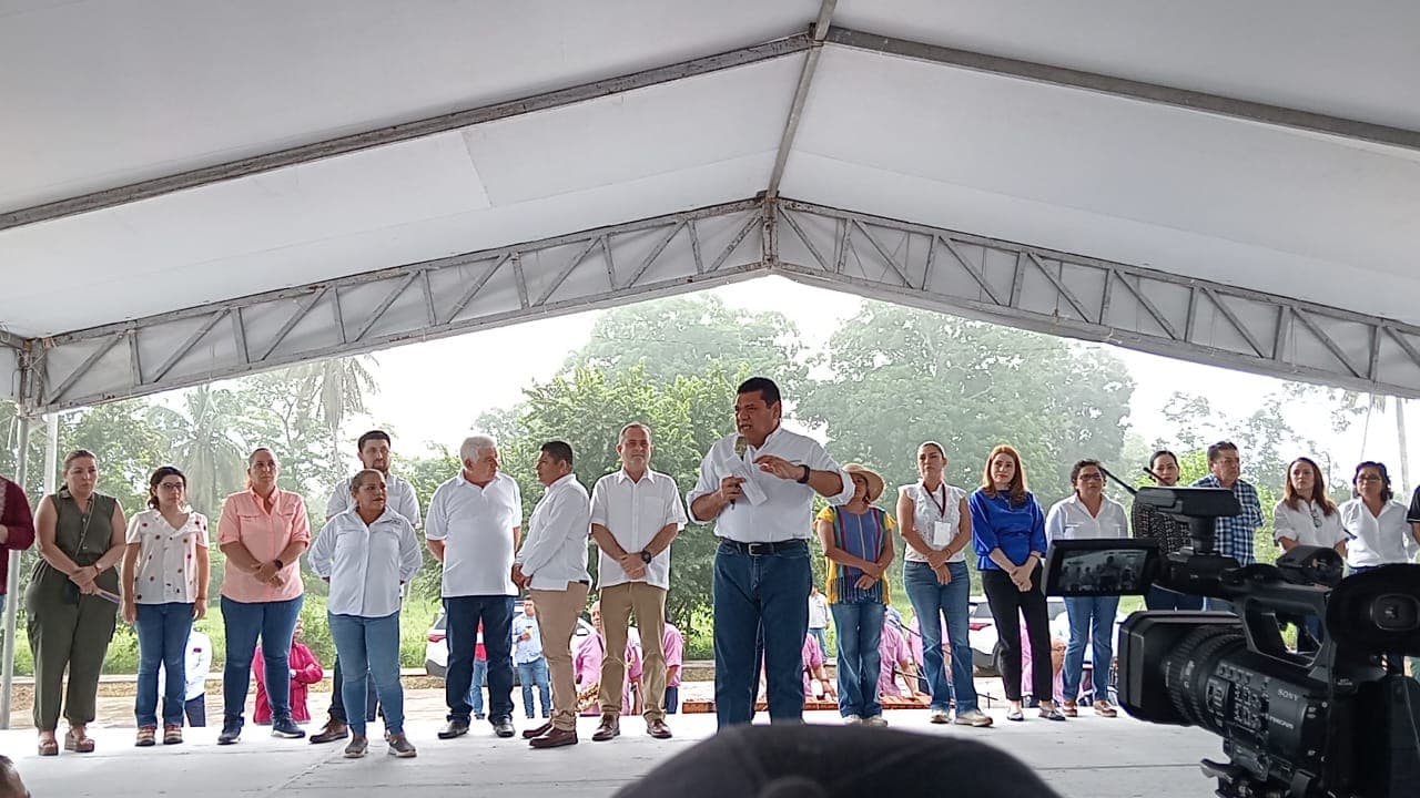 ‘No voy a pactar’, advierte May a crimen organizado