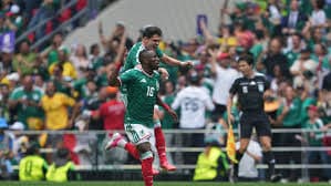 Logra México triunfo histórico en debut mundialista