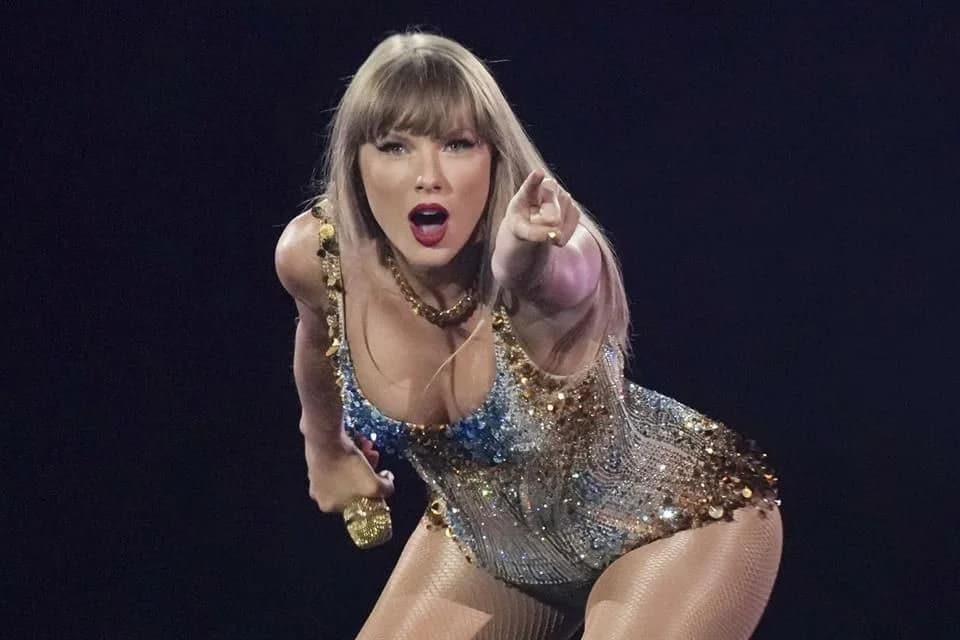 Anuncia Taylor Swift nuevo disco: “The Life of a Showgirl”