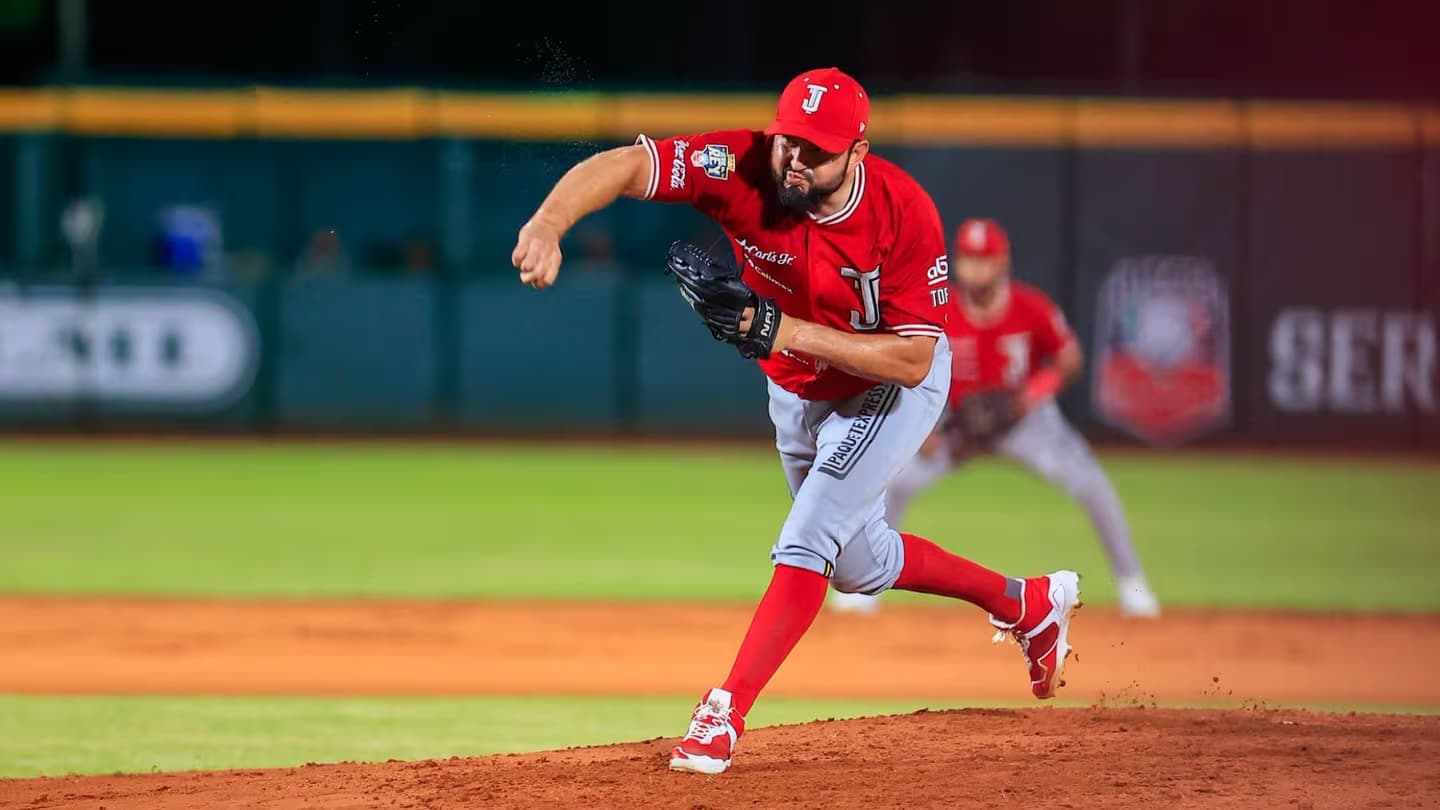 Toros acaricia la gloria y Olmecas contra las cuerdas en la Serie del Rey
