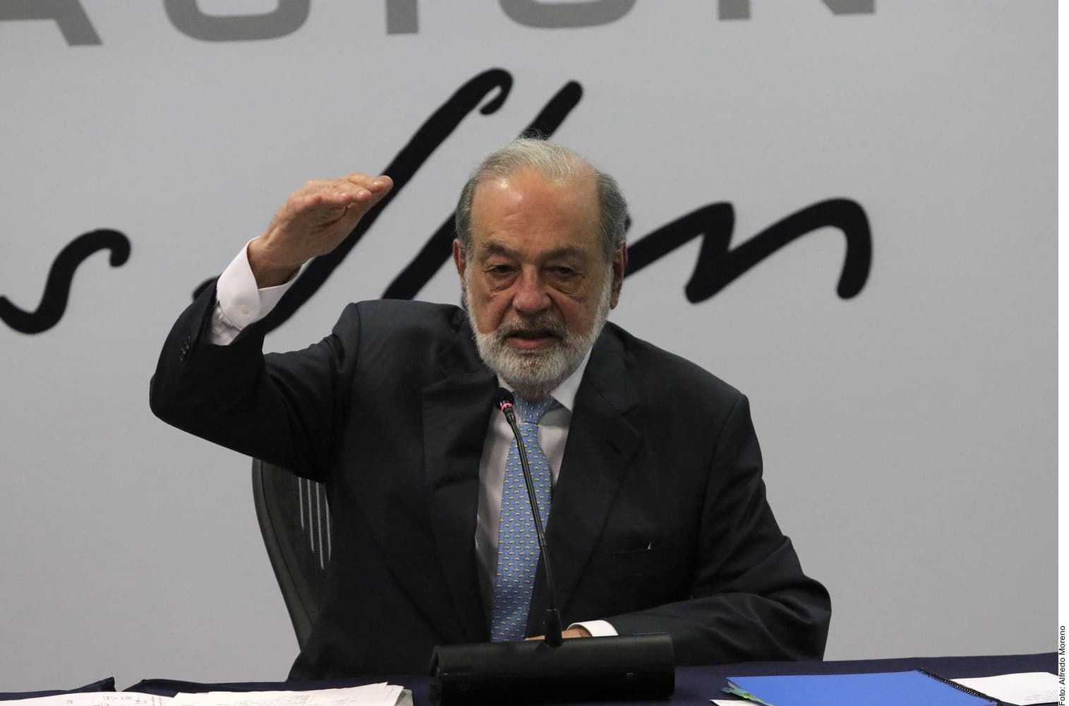 Telmex ya no es negocio.- Slim