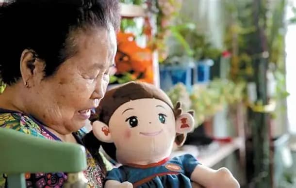 Implementan Inteligencia Artificial para adultos mayores