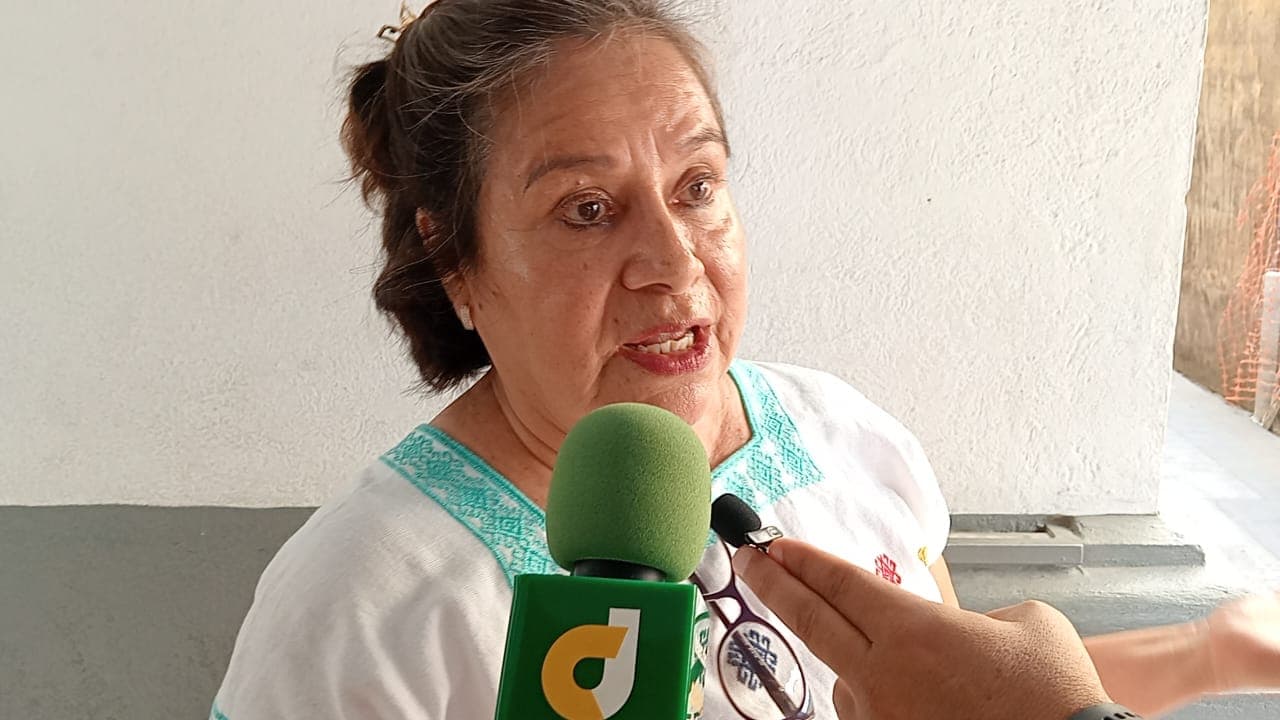 Sin devolver el seguro de vida a maestros jubilados