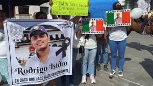 Insiste familia de joven asesinado claridad en crimen