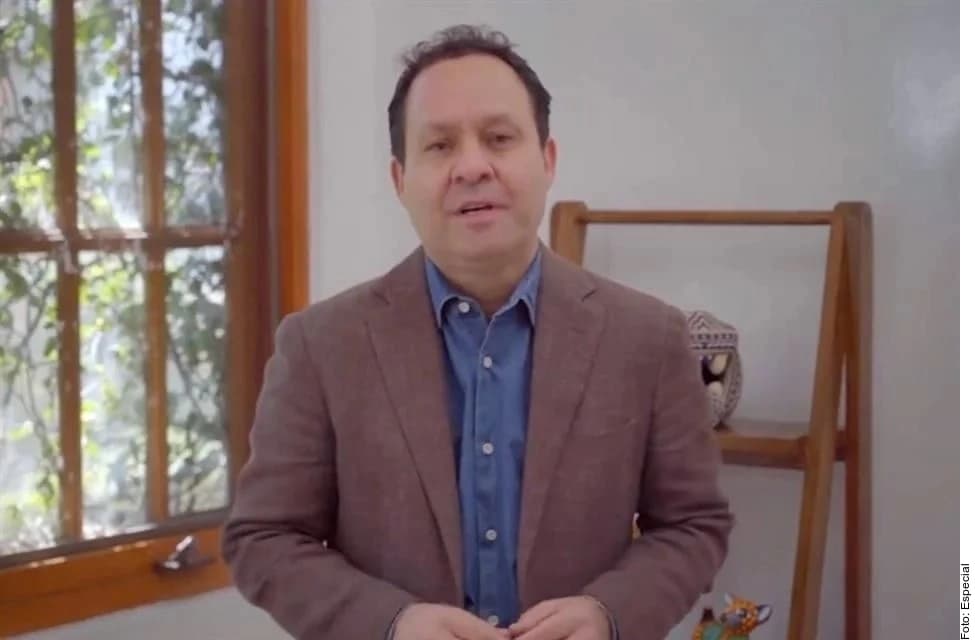 Respaldaría MC la mitad de las iniciativas de AMLO