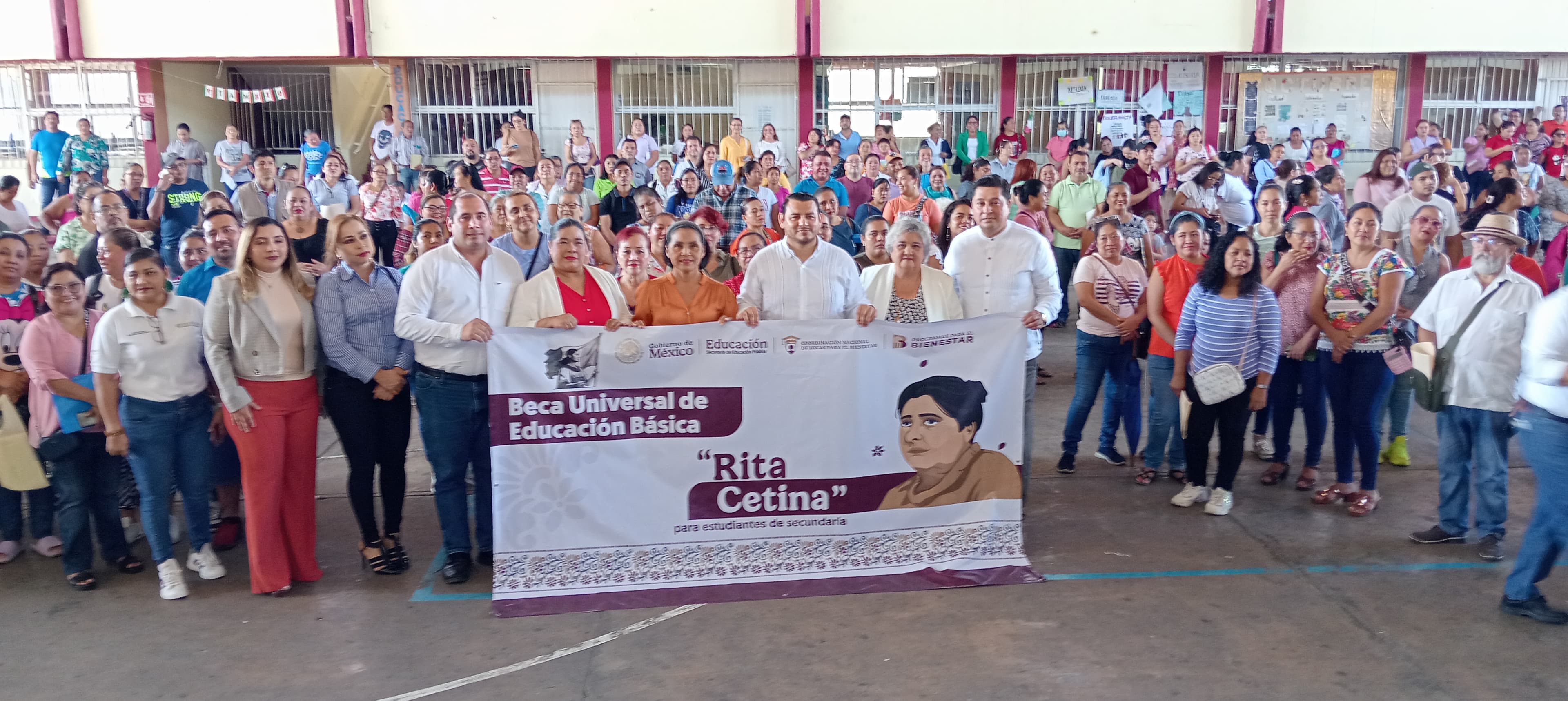 Inician asambleas informativas de beca universal "Rita Cetina Gutiérrez"