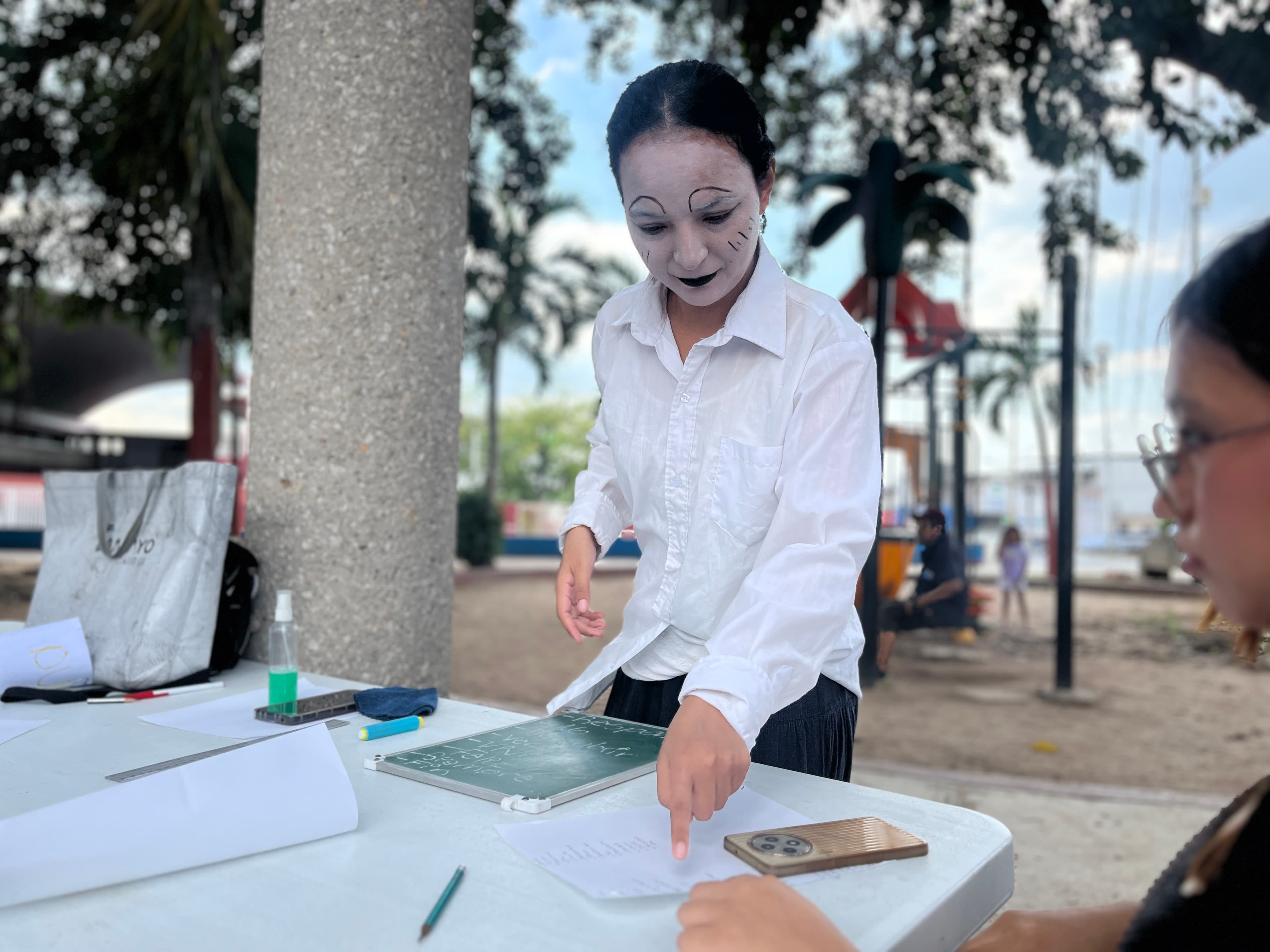 Rescatan en Tabasco el arte silencioso