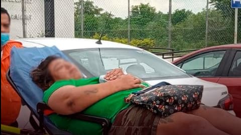 Mujer busca ayuda en el Centro de Justicia para las Mujeres tras sufrir agresión