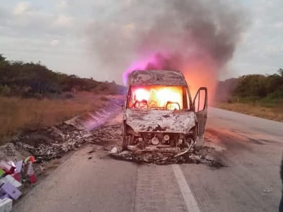 Asaltan a comerciantes de Ticul en carretera Isla Aguada