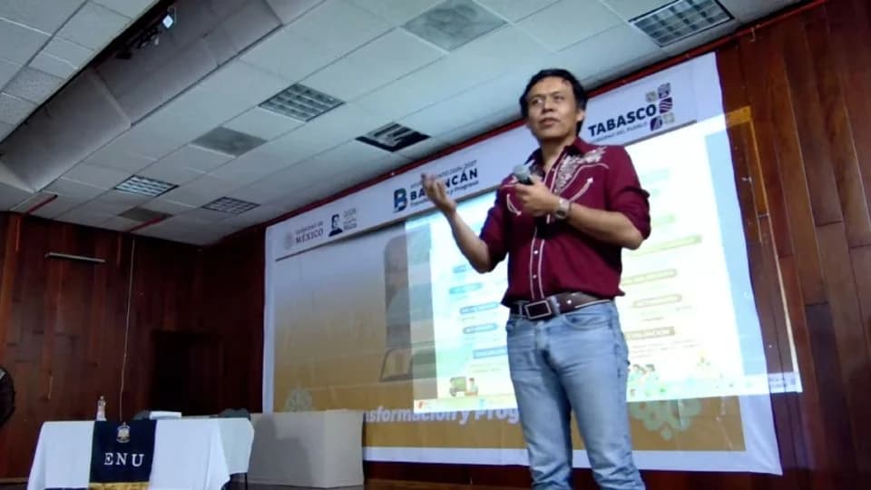 Marx Arriaga estuvo en Tabasco antes de su cese