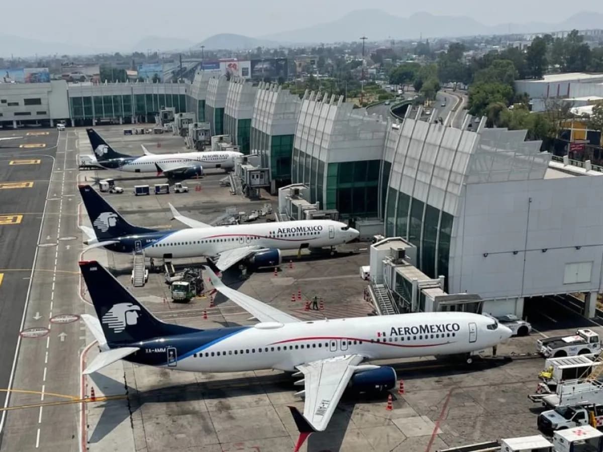 Sacrifican espacios aerolíneas mexicanas por amenaza de EU