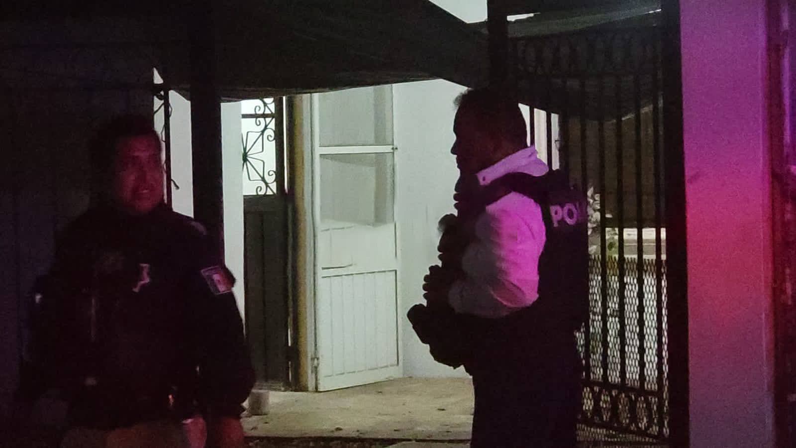 Lo amarran en su domicilio y le roban sus pertenencias