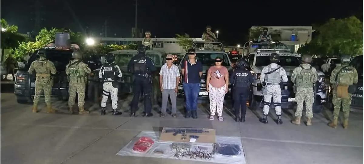 Detienen a "El Maco" de 74 años con arsenal y drogas