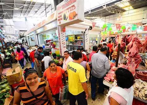 En plena Navidad y sin ventas en mercados públicos