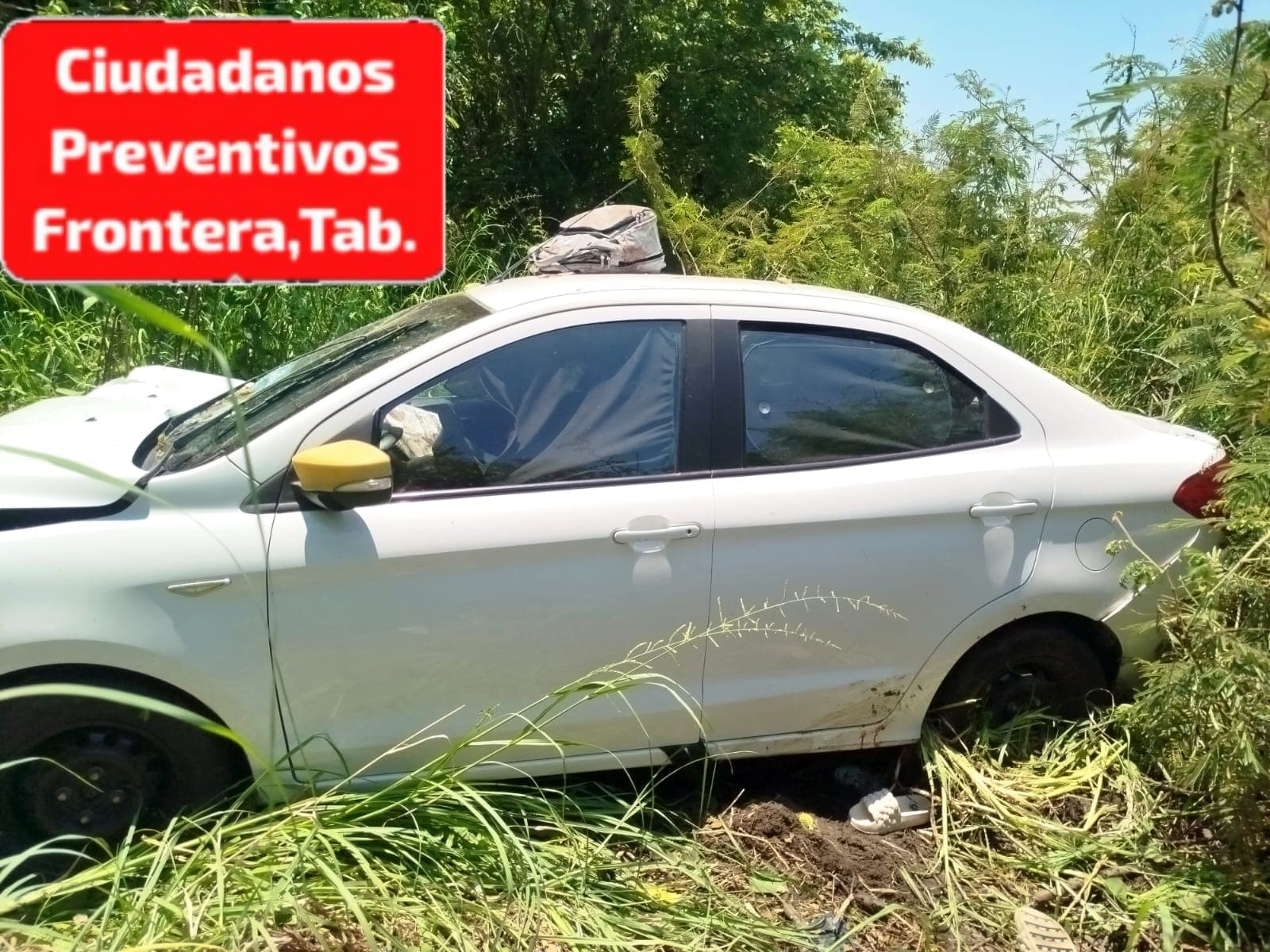 5 personas sufren accidente en la vía Frontera - Ciudad del Carmen