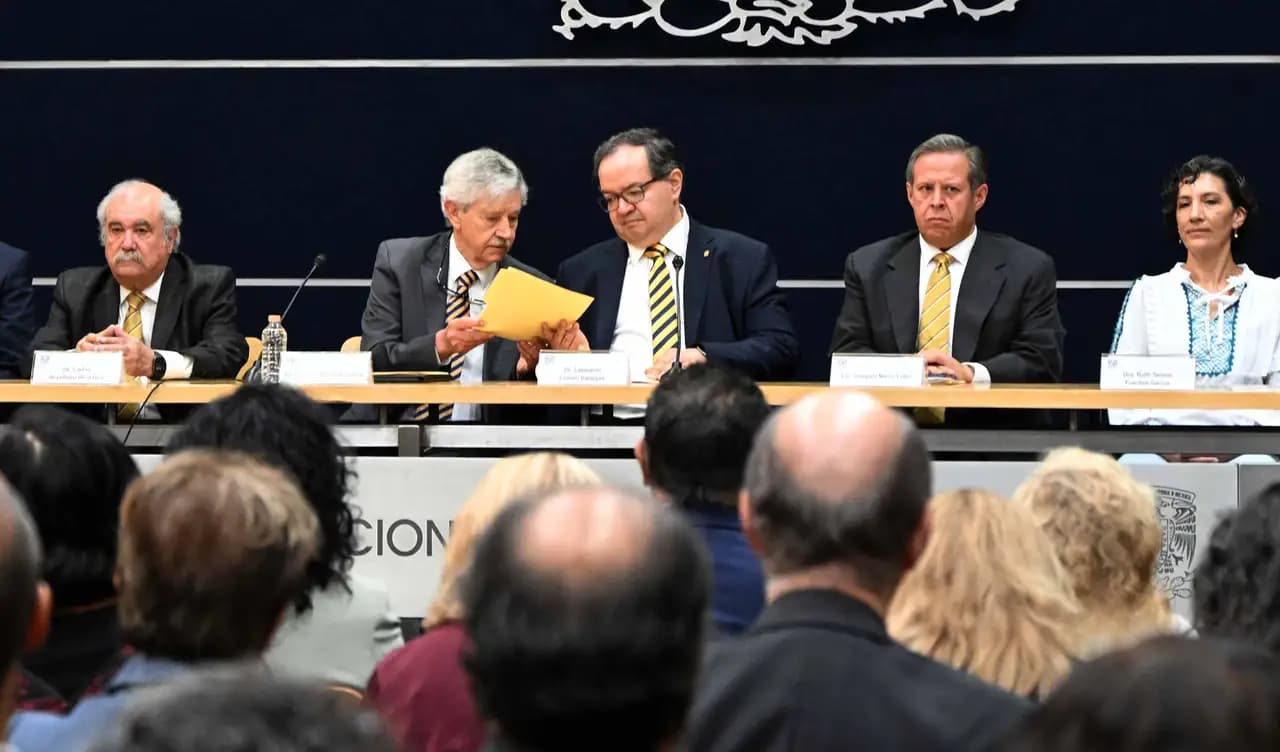 Pide Rector de la UNAM disculpas a quienes repetirán examen