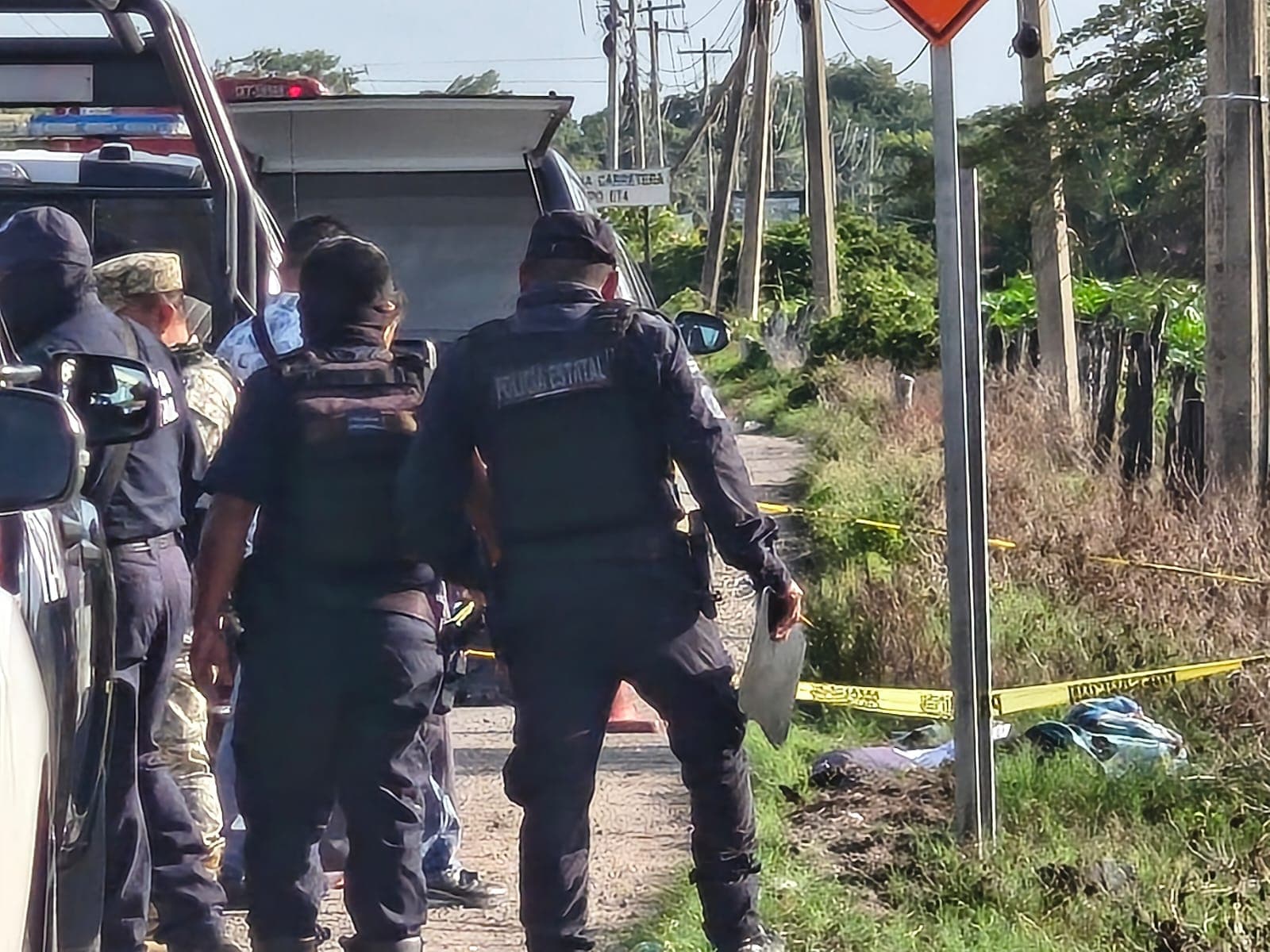 Dejan cuerpo decapitado en la Villahermosa - Frontera
