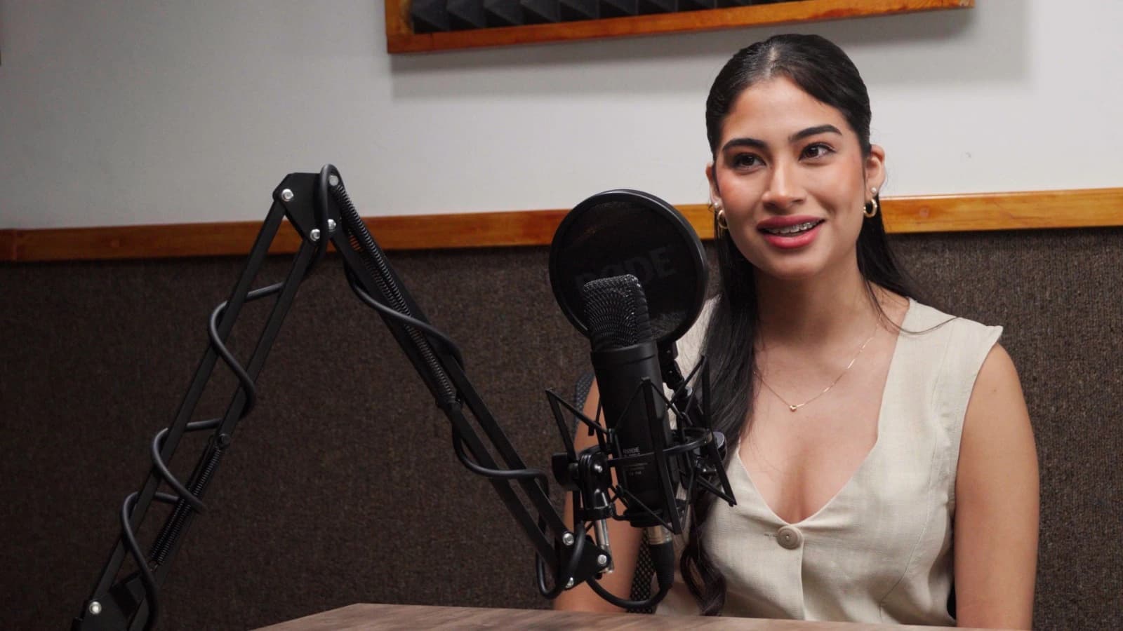 Fanny Collado: regresar la Flor Tabasco al pueblo