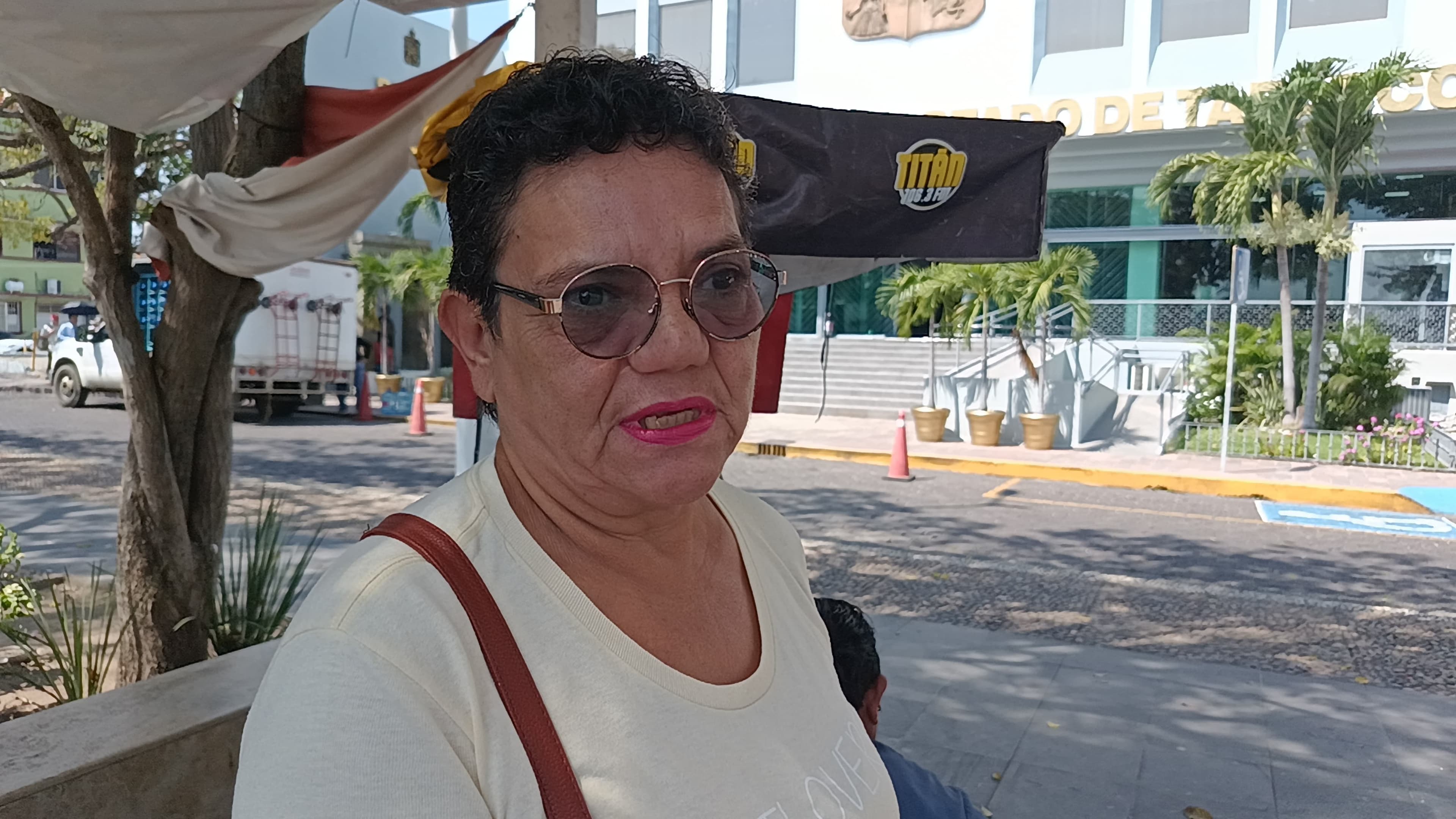 Denuncian abuso de CFE en Playas del Rosario