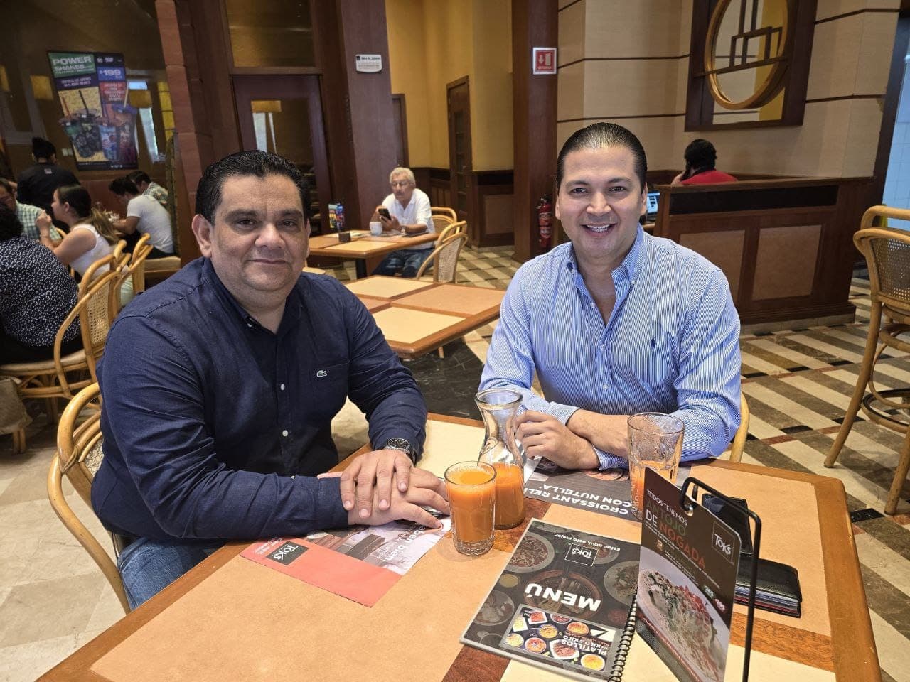 Cabildean Morena y PRD previo a Junta Preparatoria