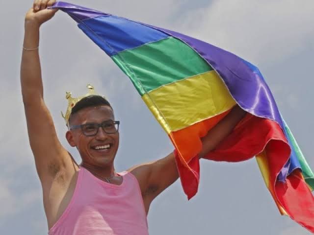 Suben a Tribuna petición de comunidad transgénero