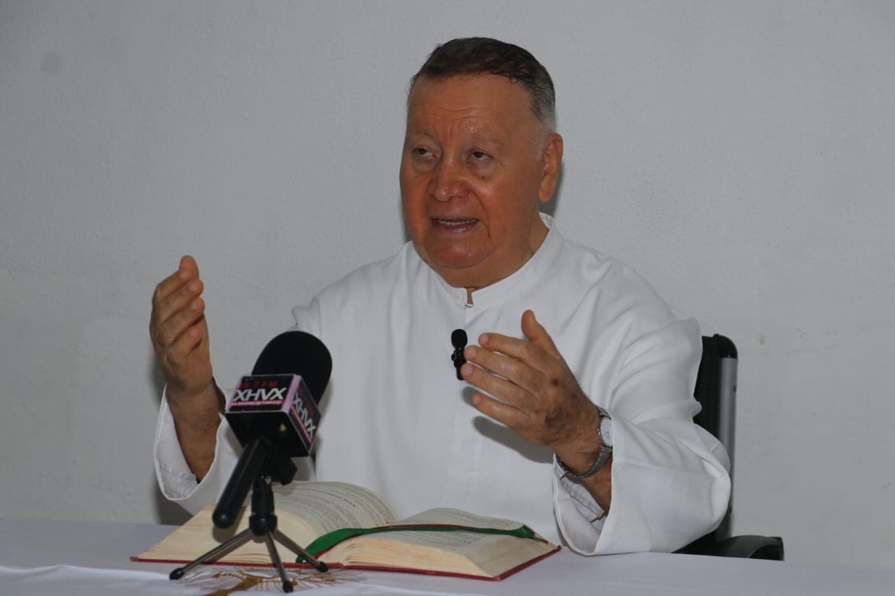 Sacerdote atacado en Gaviotas Sur sigue hospitalizado