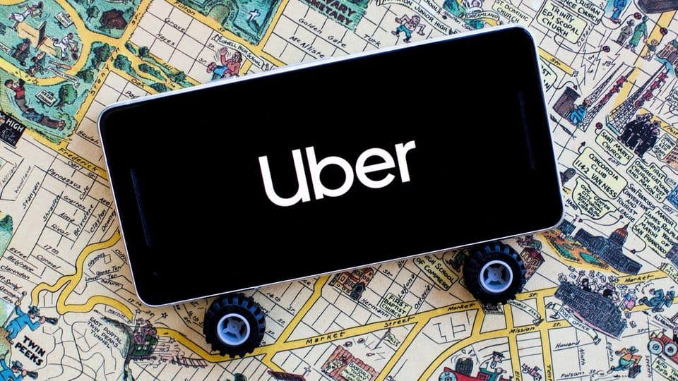 Asegura Uber tener amparo para entrar a cualquier aeropuerto