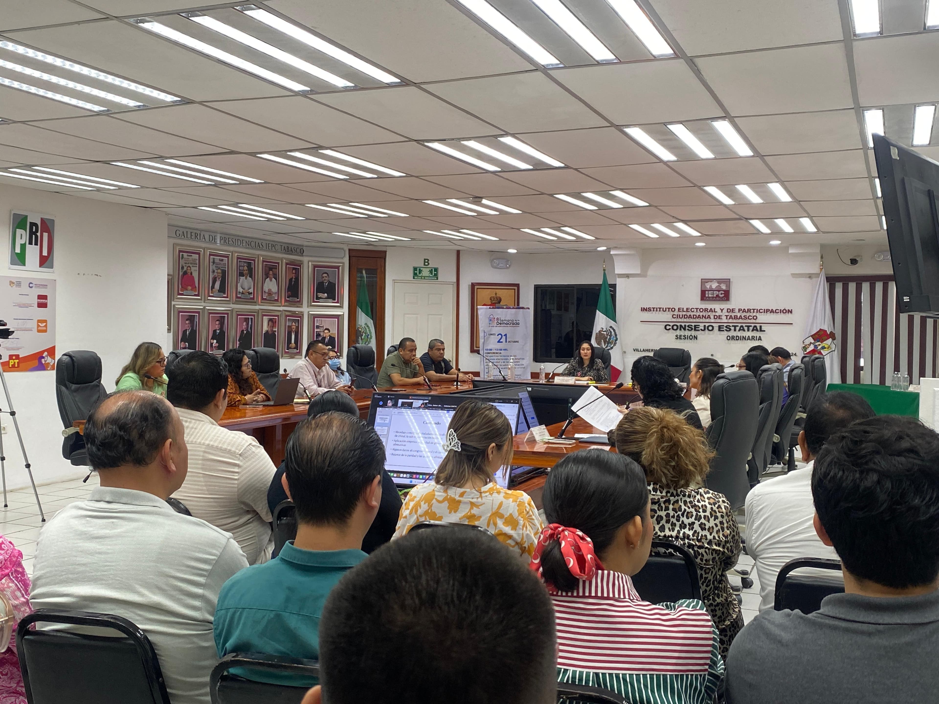 Analizan desafíos de la paridad y acciones afirmativas en procesos electorales