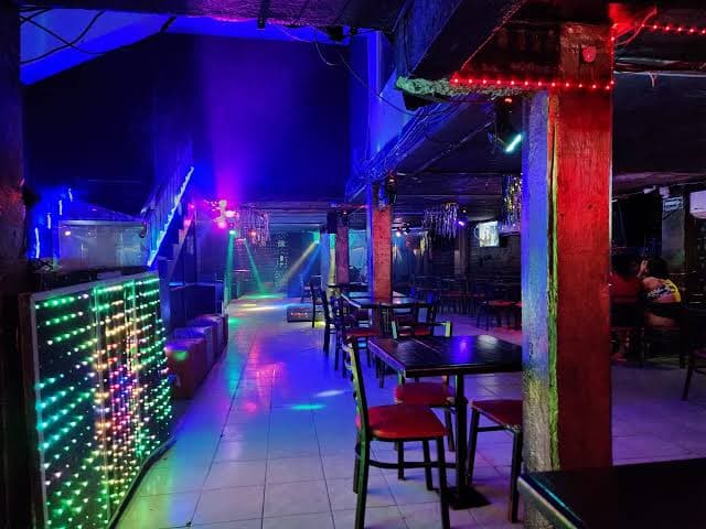 Multa de $108 mil por violar restricción de venta de alcohol, advierte Gobierno