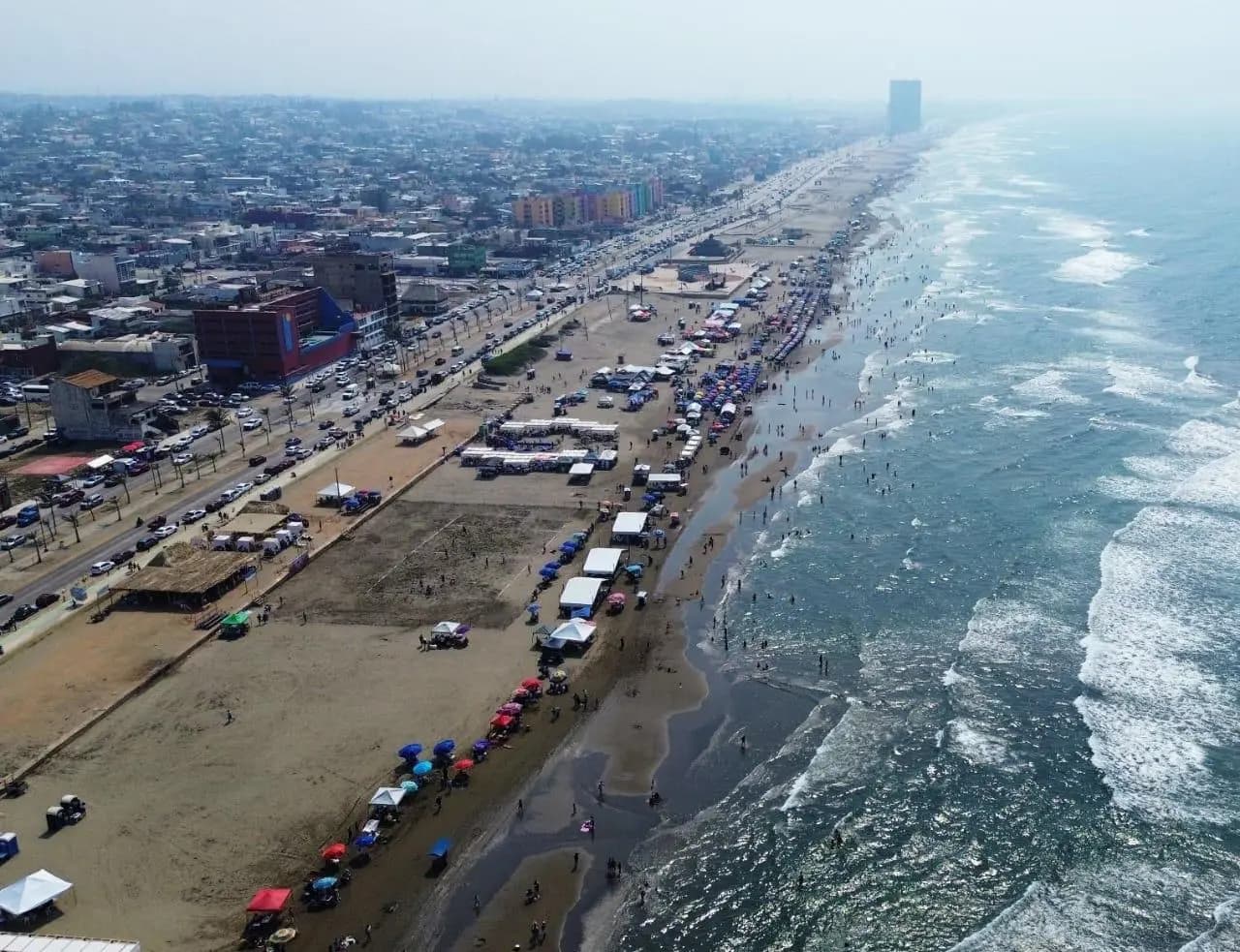 Más de 2 millones de visitantes registra Veracruz en primera semana de vacaciones