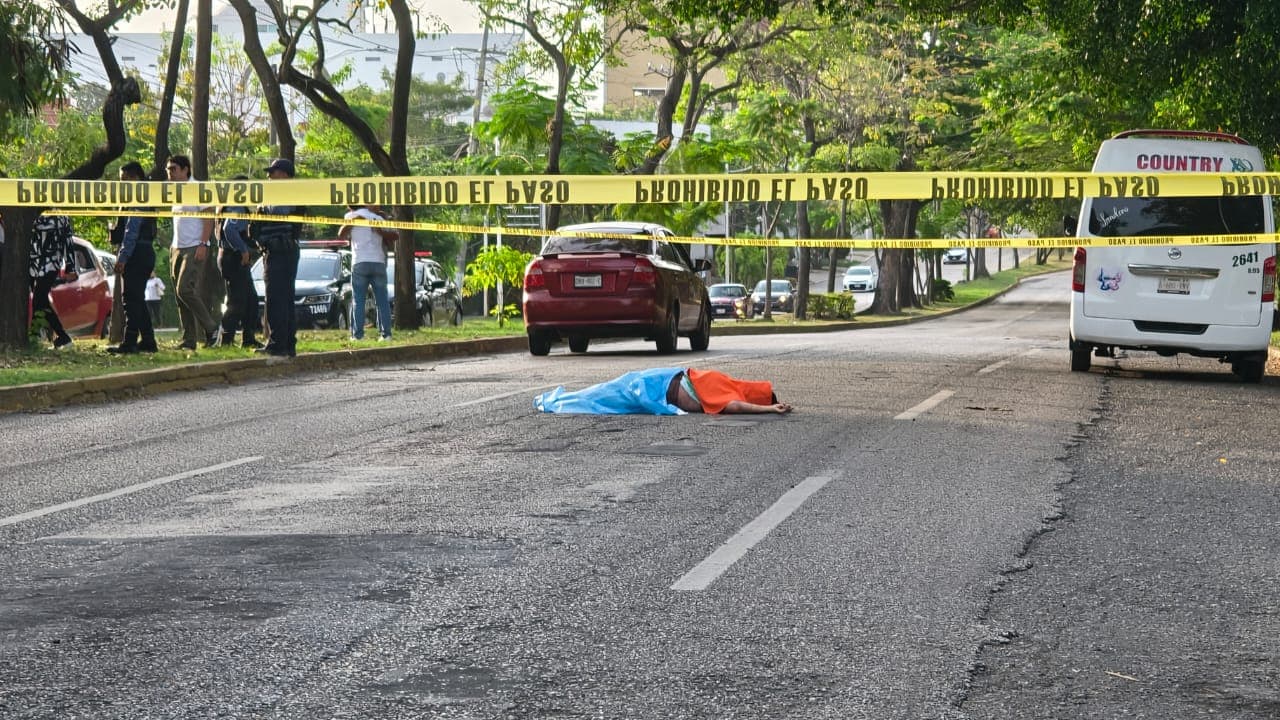 Atropellan a una mujer y fallece en Paseo Usumacinta