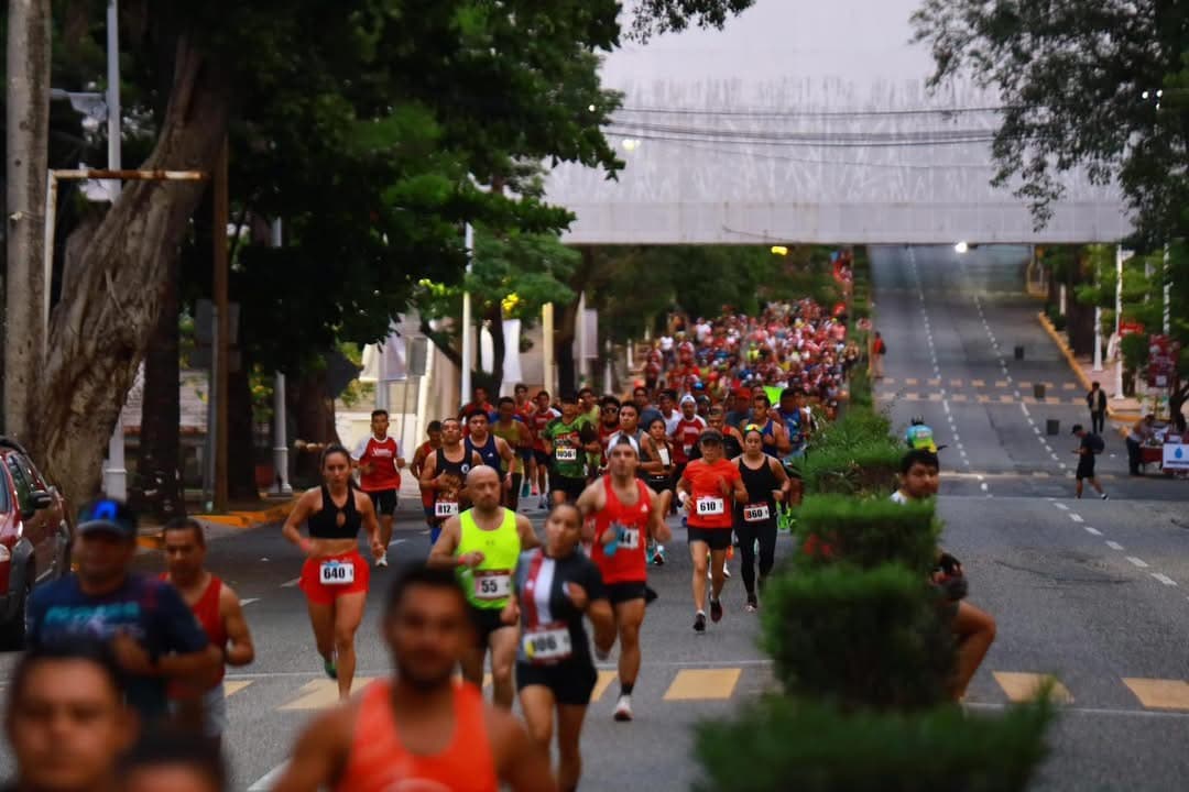 Keniata Gesabwa Rodgers gana Media Maratón
