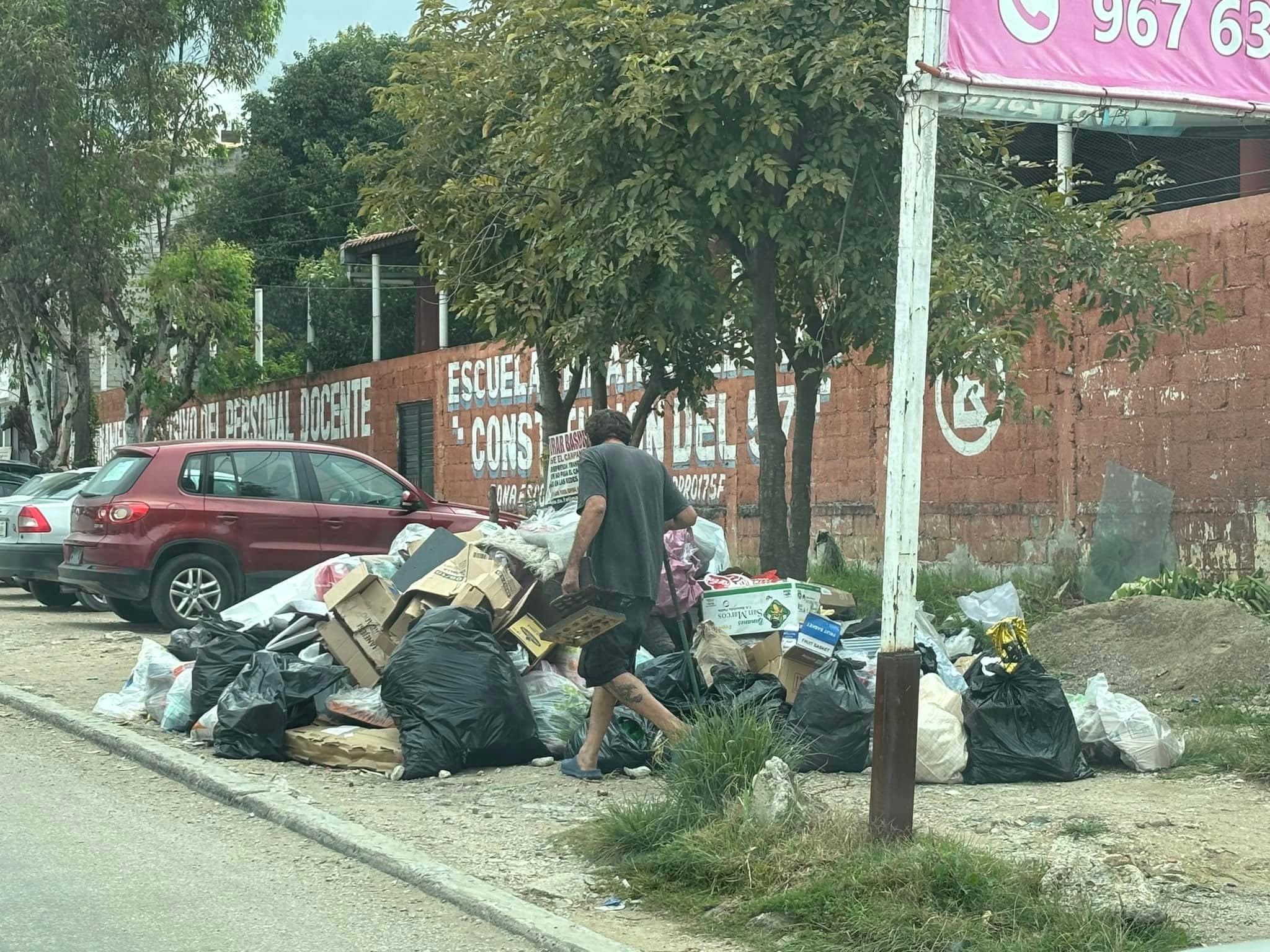 Paran labores trabajadoras de limpia en San Cristóbal de las Casas