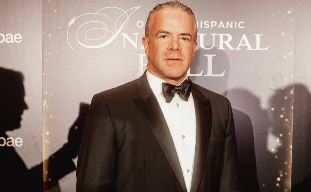 Admite relación PEMEX, niega injerencia en Miss Universo