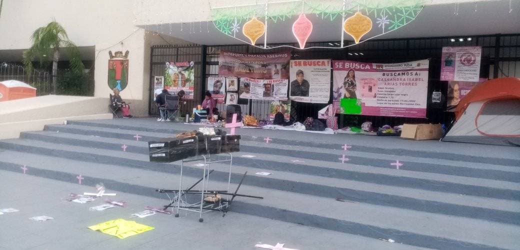 Mujeres suman 6 días de huelga de hambre en Chiapas