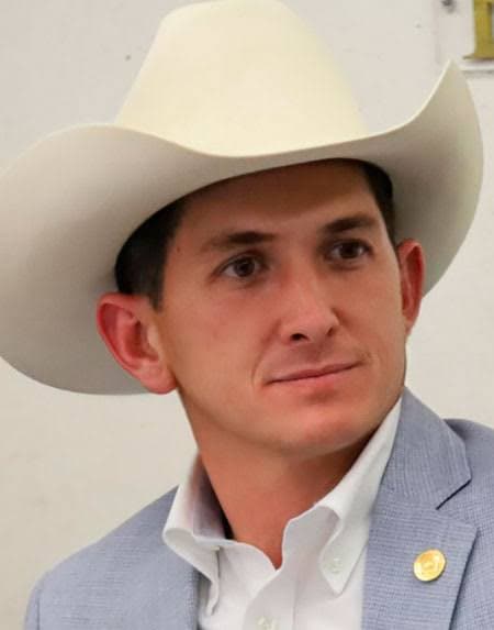 'No soy abigeo', se defiende senador 'Chavo' Herrera