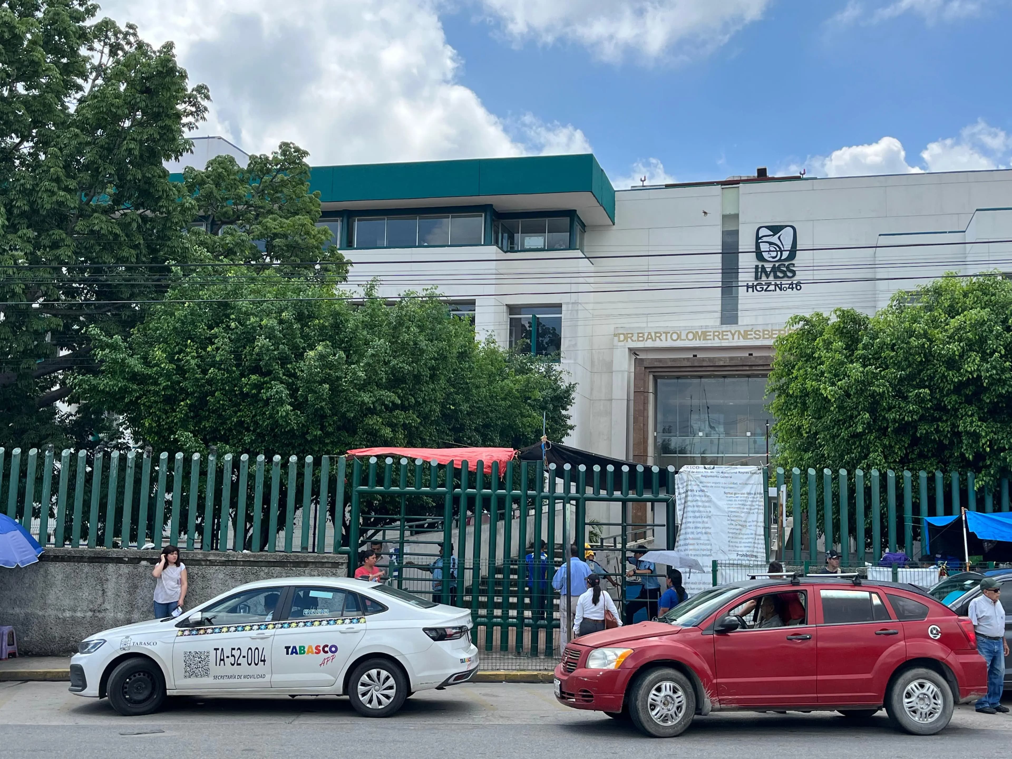 Esperas de hasta 15 horas para cirugías en IMSS 46