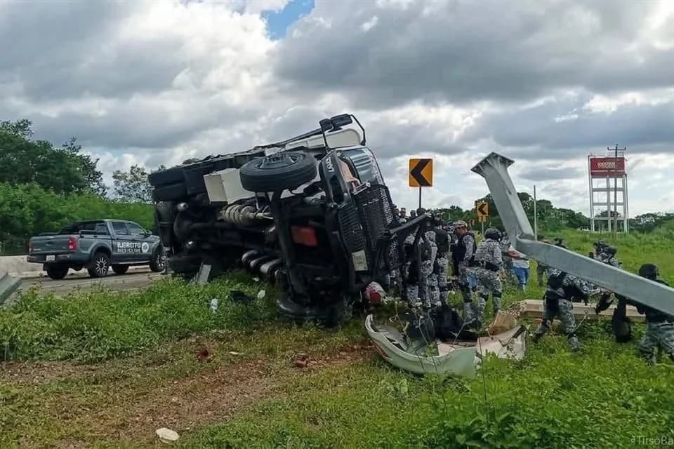 Volcadura en Campeche deja heridos a elementos de la Guardia Nacional