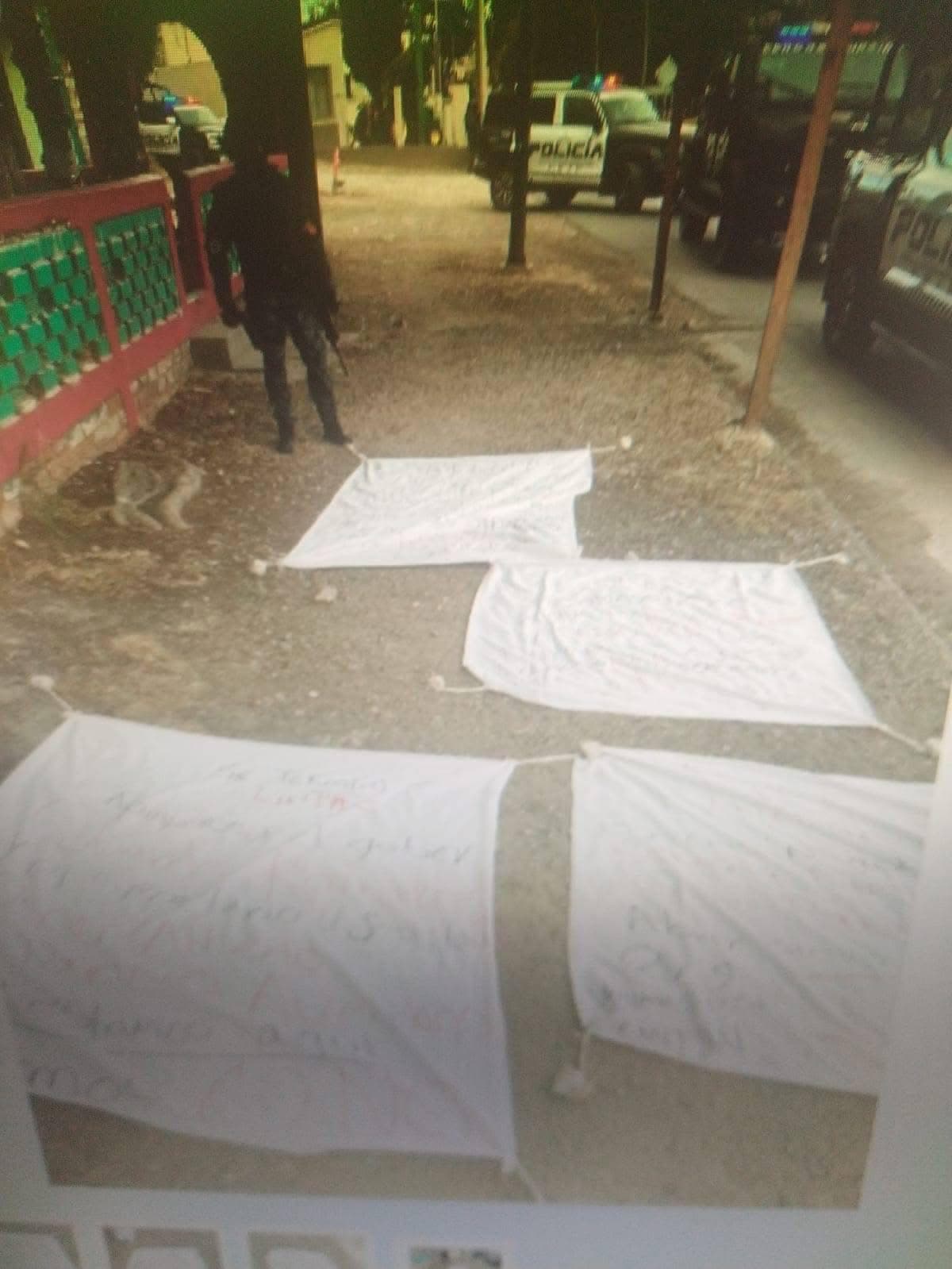 Amenazan con narcomantas a gobernador de Chiapas