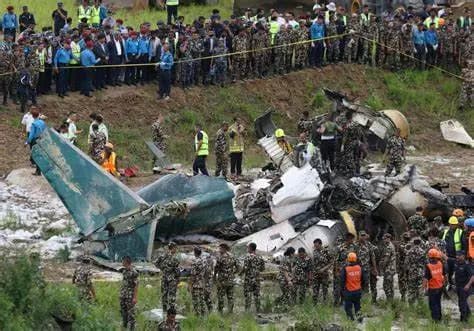 Trágico accidente de avión deja 18 fallecidos