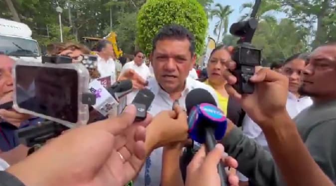 Pese a olores descartan riesgo a población