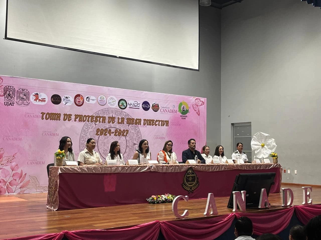 Reconocen a CANADEM por lucha contra violencia de género