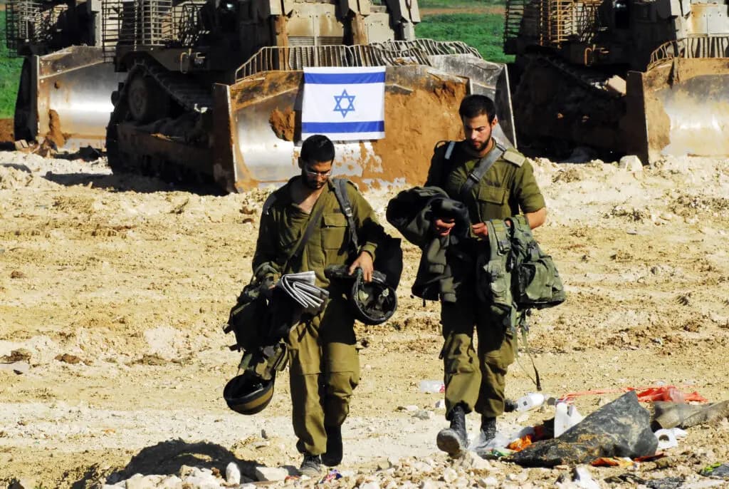 Israel se prepara para una incursión en Líbano